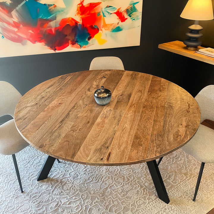 Plano Round Dining Table